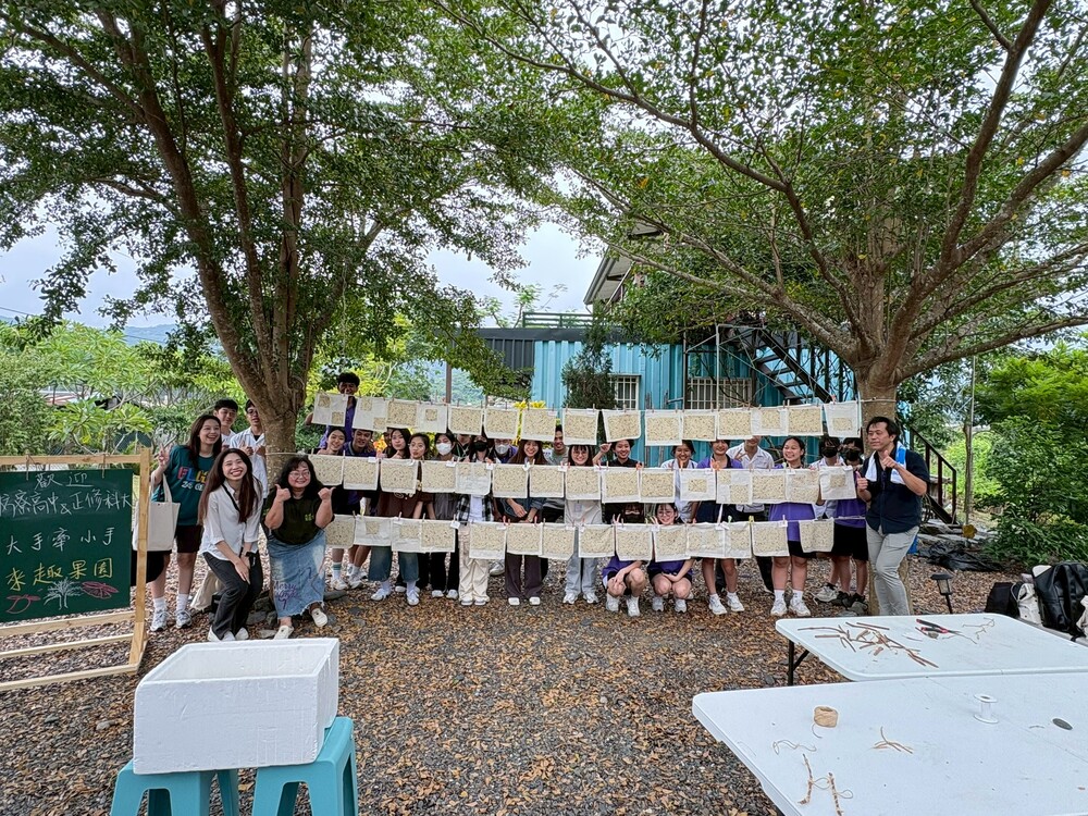 2025.10.22 大手牽小手-枋寮高中(Hands Together Project - FangLiao High School)圖片