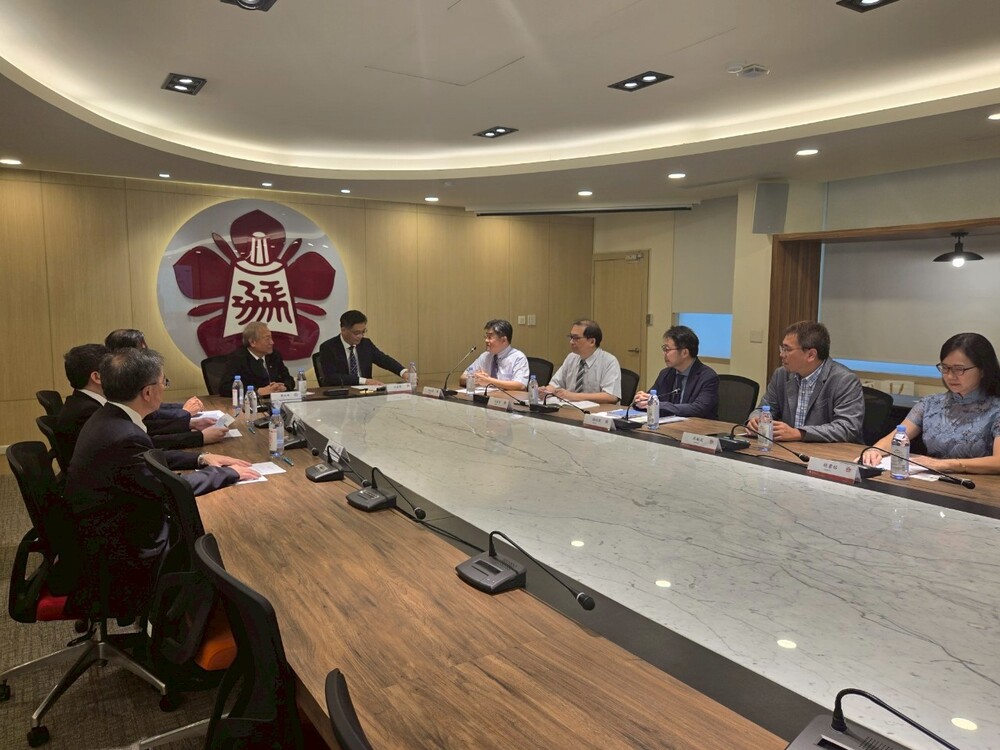 2025.7.11 正修、成大學術交流與人才培育合作備忘錄簽約(Cheng Shiu University - National Cheng Kung University Academic Exchange MOU Signing)Image