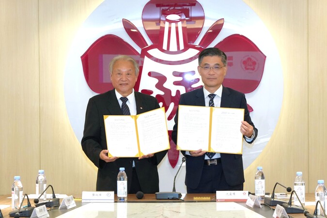 2025.7.11 正修、成大學術交流與人才培育合作備忘錄簽約(Cheng Shiu University - National Cheng Kung University Academic Exchange MOU Signing)Image