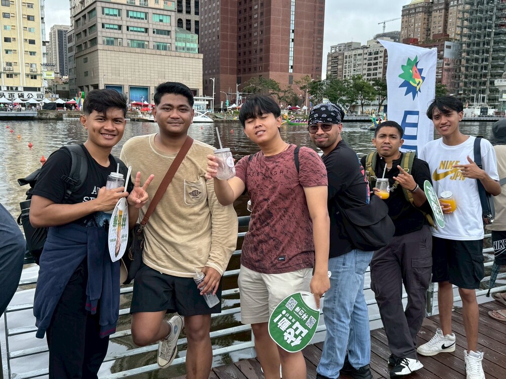 2025.6.1 愛河划龍舟比賽(Dragon Boat Race on Love River)圖片