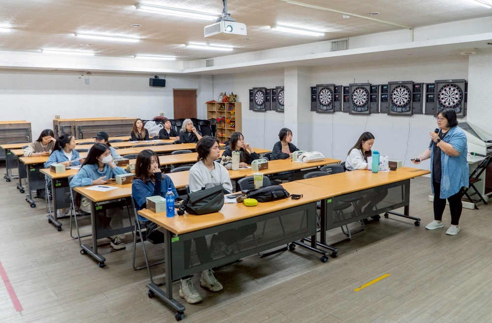 2026.5.20 僑外生留台說明會(Briefing on Staying and Working in Taiwan for International Students)圖片