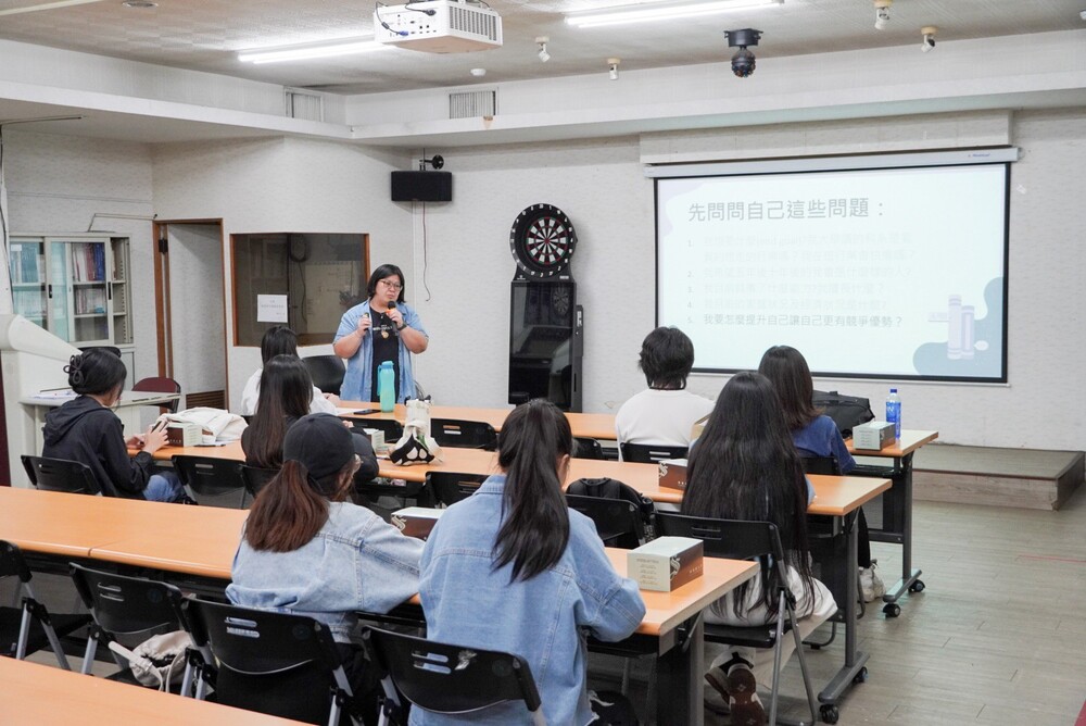 2026.5.20 僑外生留台說明會(Briefing on Staying and Working in Taiwan for International Students)圖片