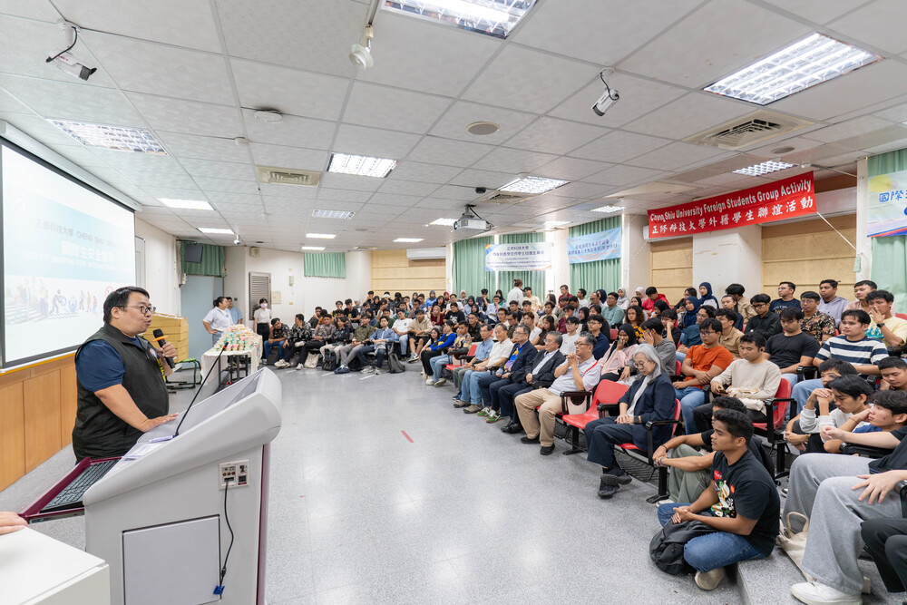 2025.10.3 外籍生安全宣導暨中秋慶祝(Safety Briefing and Mid-Autumn Festival Celebration)圖片