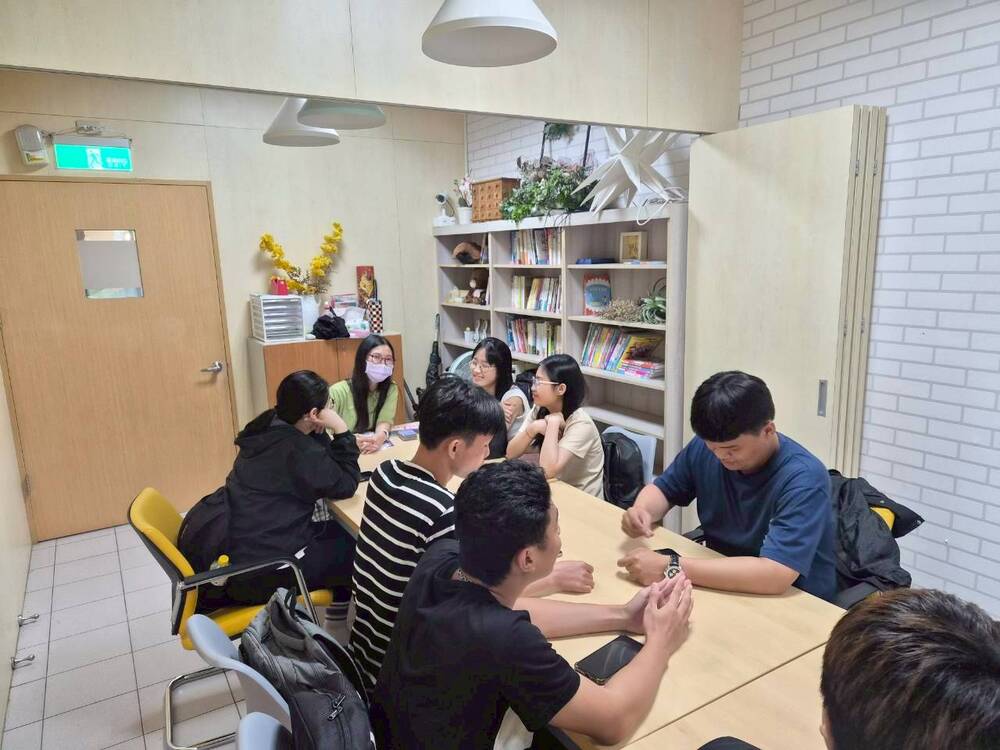 2025.10 114年度外籍專班學生憂鬱篩檢圖片