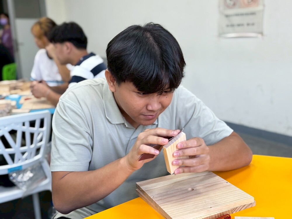 2025.10.31-11.1 大手牽小手-鳳山商工(Hands Together Project - Fongshan Commercial & Industrial Vocational School)Image