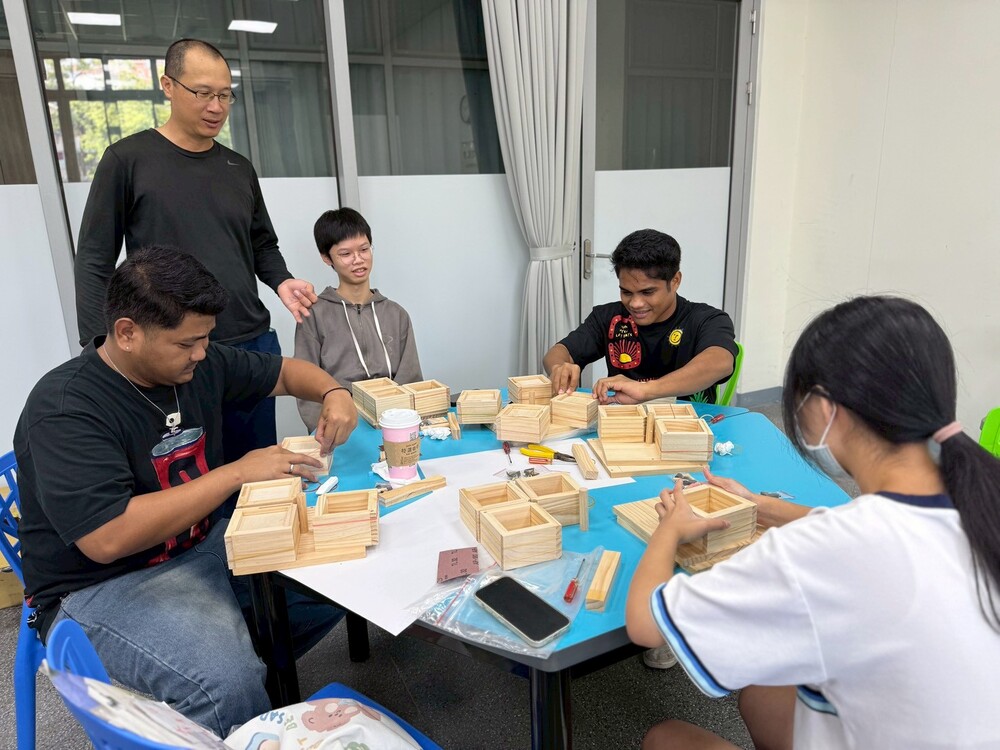 2025.10.31-11.1 大手牽小手-鳳山商工(Hands Together Project - Fongshan Commercial & Industrial Vocational School)圖片