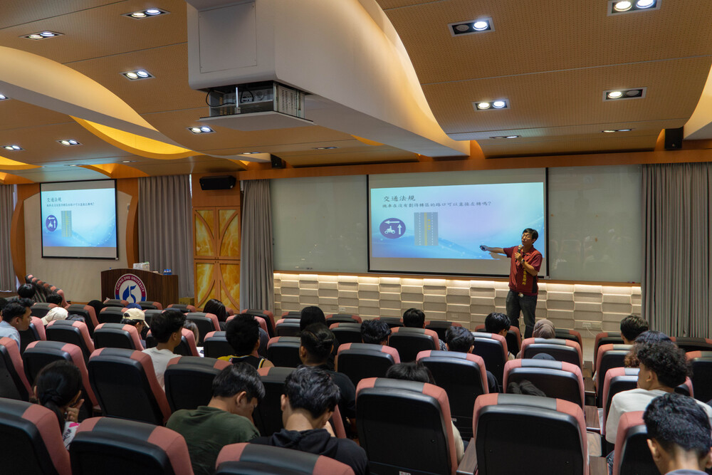 2025.6.18 國際生安全宣導與權益講座 Safety & Right Seminar for International Students圖片