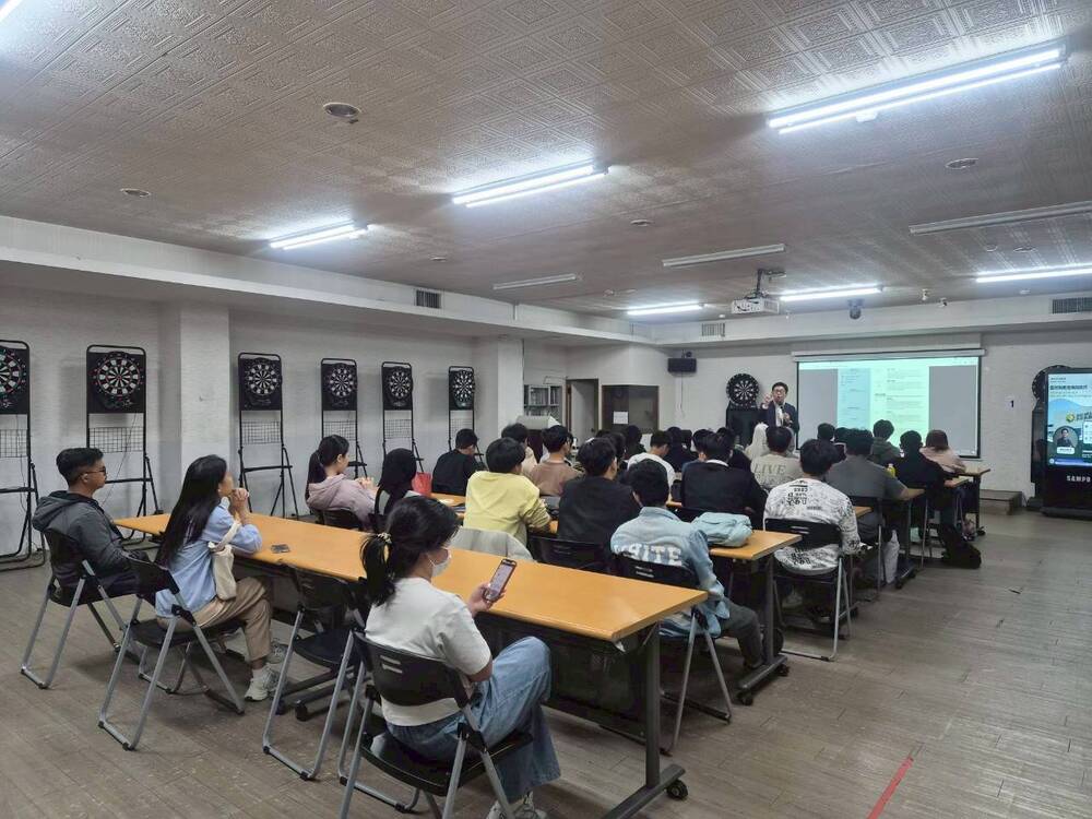 2025.12.11 面試與履歷撰寫技巧講座(日月光) Interview and Resume Writing Skills Seminar (ASE Group)圖片