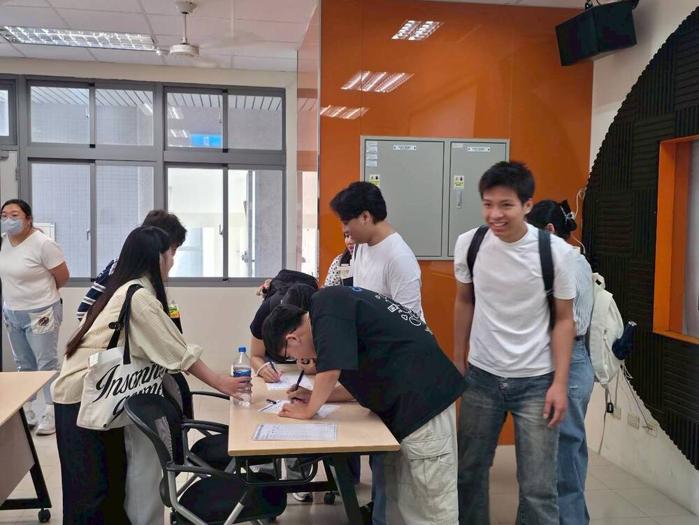 2026.5.8 國際生職涯規劃與跨文化適應講座(Career Development and Intercultural Integration for International Students)Image